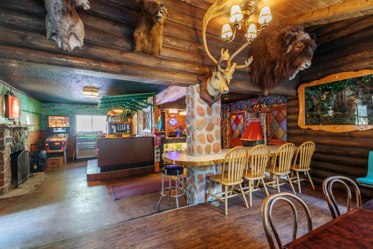 Hicksville Pines Chalets & Motel Idyllwild Εξωτερικό φωτογραφία